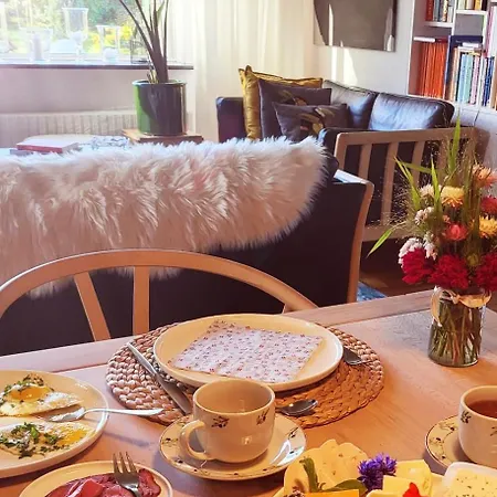 Thegilgahouse Couette-café *